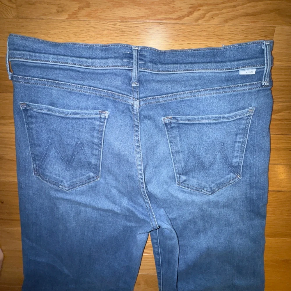 MOTHER The Twister Ankle Flare Jeans Across the Finish Line Size 32. Rise 10.5” - Picture 7 of 12